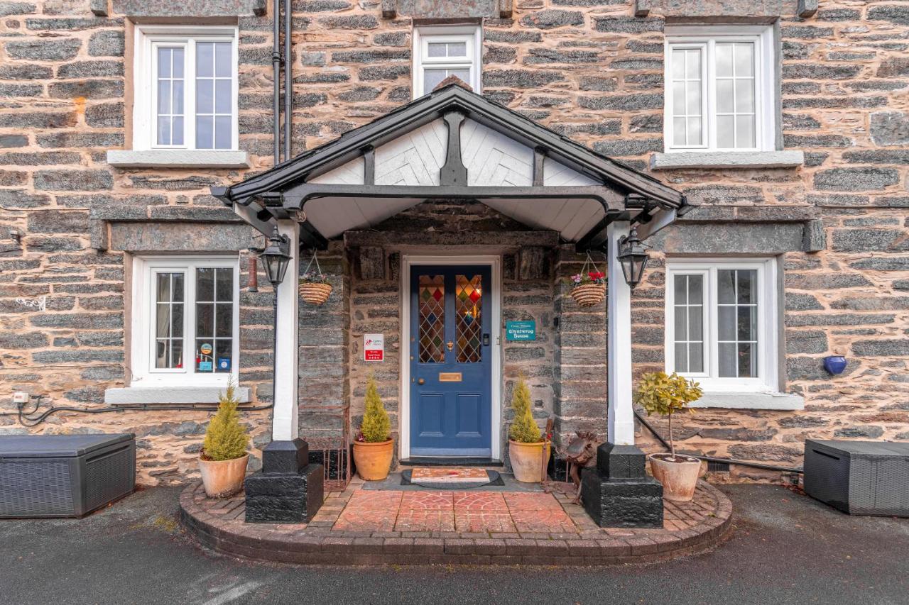 Bed and Breakfast Glyntwrog House Бетс-и-Койд Экстерьер фото