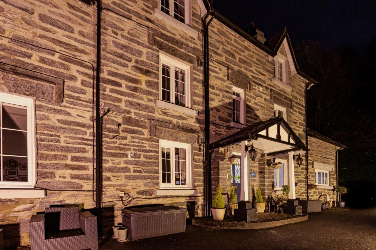 Bed and Breakfast Glyntwrog House Бетс-и-Койд Экстерьер фото