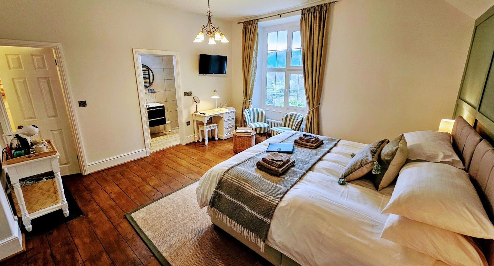 Bed and Breakfast Glyntwrog House Бетс-и-Койд Экстерьер фото