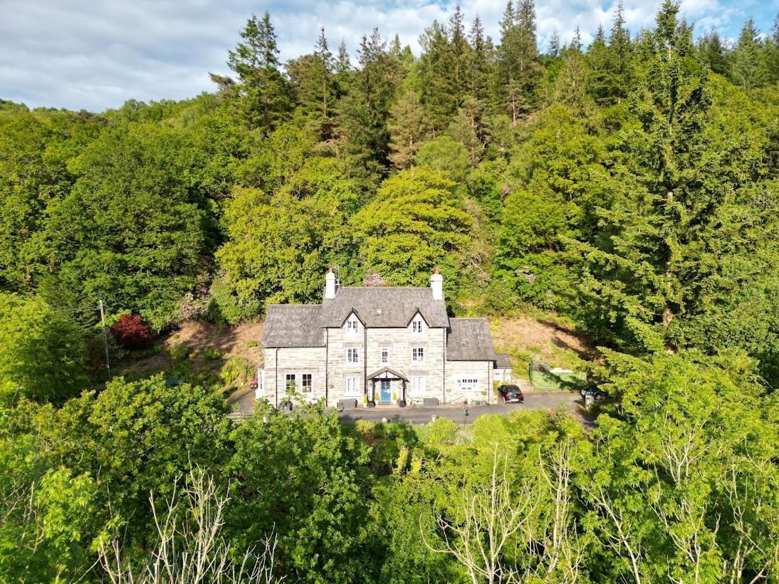 Bed and Breakfast Glyntwrog House Бетс-и-Койд Экстерьер фото